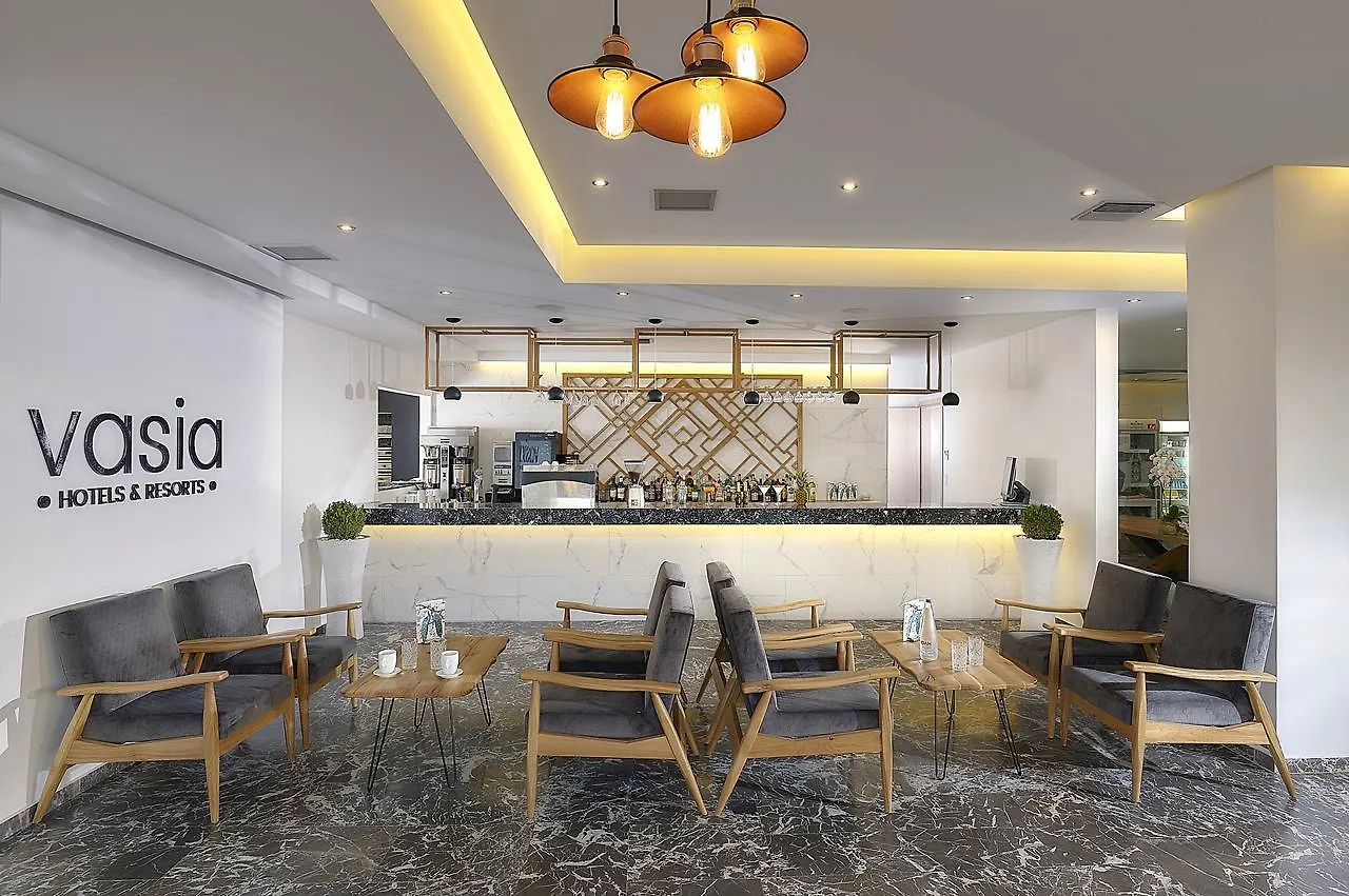 Vasia Royal Hotel 古瓦伊
